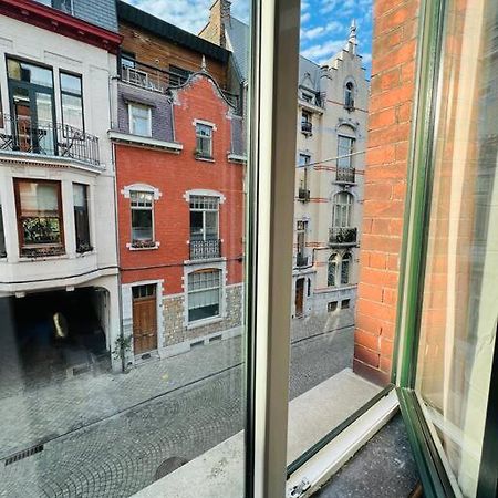 Charmant Petit Appartement. Lieja Exterior foto